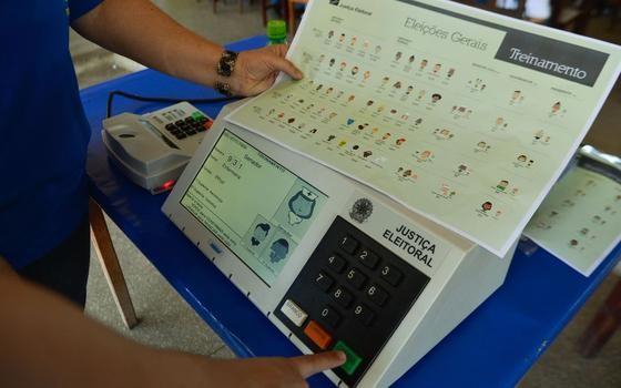 Como a pandemia reativou a ideia de unificar eleições no Brasil