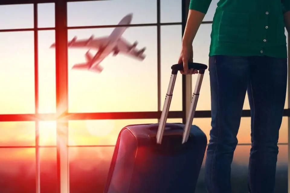 Gratuidade de bagagem em voo: passagem vai ficar mais cara?