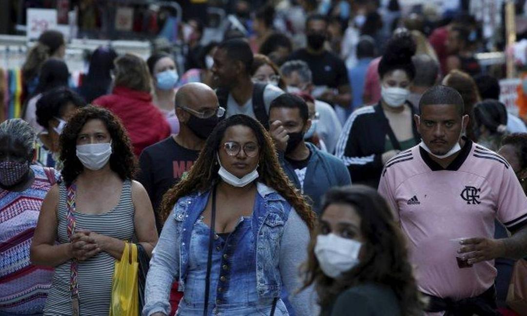 Covid-19: flexibilização do uso de máscaras no Rio divide opiniões de juristas