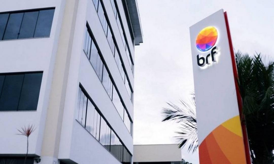 Marfrig pode aumentar participação na BRF com oferta de ações da gigante dona de Sadia e Perdigão