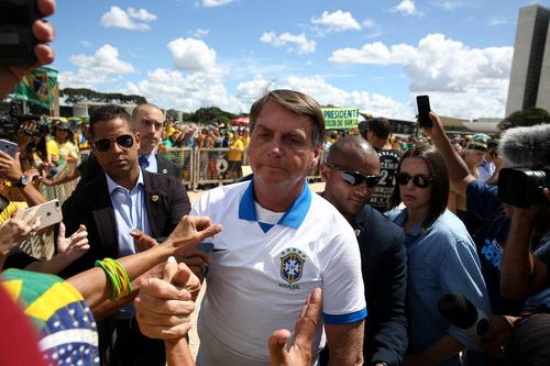 Após atuação em protesto, Bolsonaro já soma 15 casos com possível crime de responsabilidade